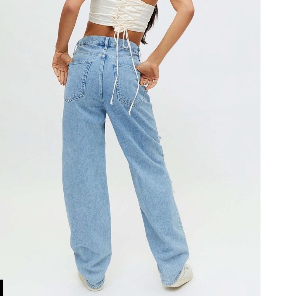 BDG High Rise Baggy Distressed Size 31 - Picture 2 of 6